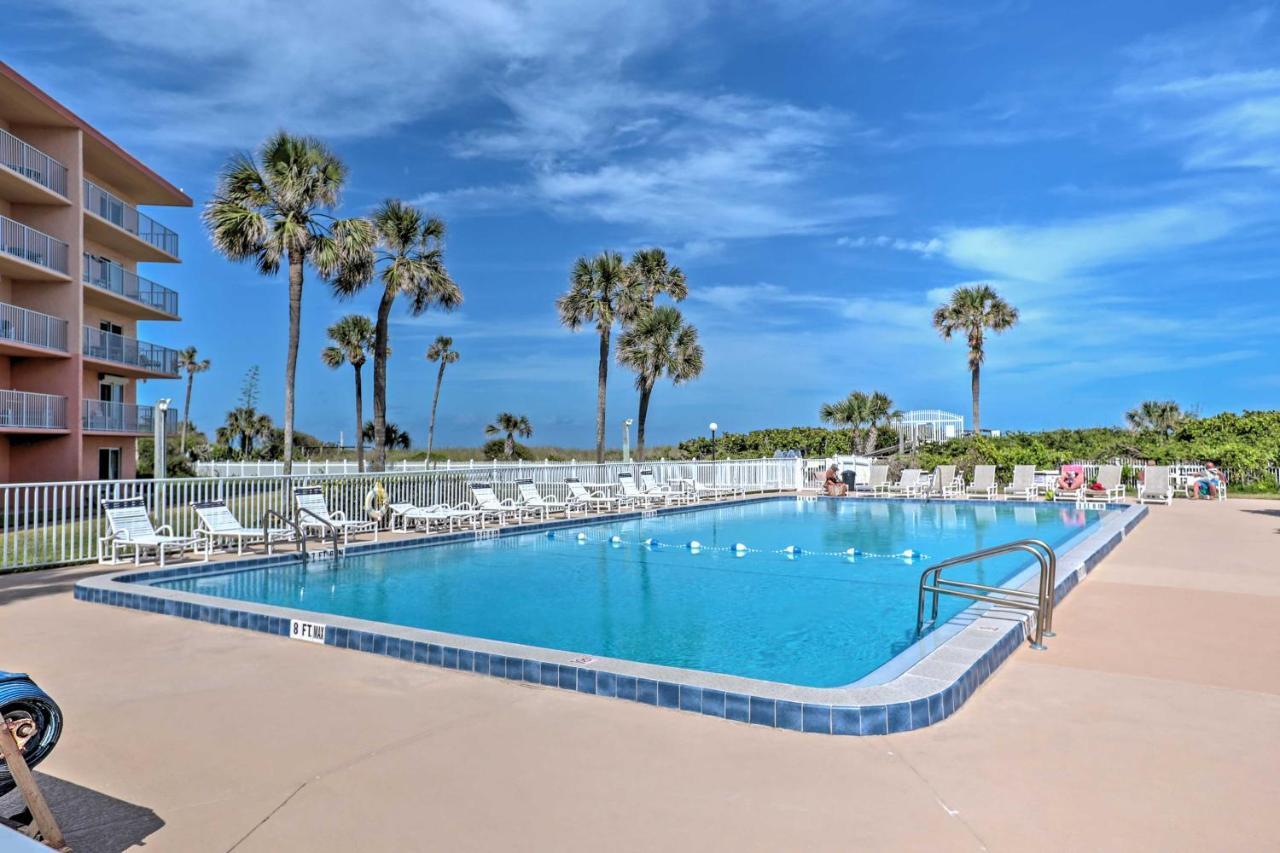 Oceanfront Cocoa Beach Condo With View Walk To Pier Екстер'єр фото