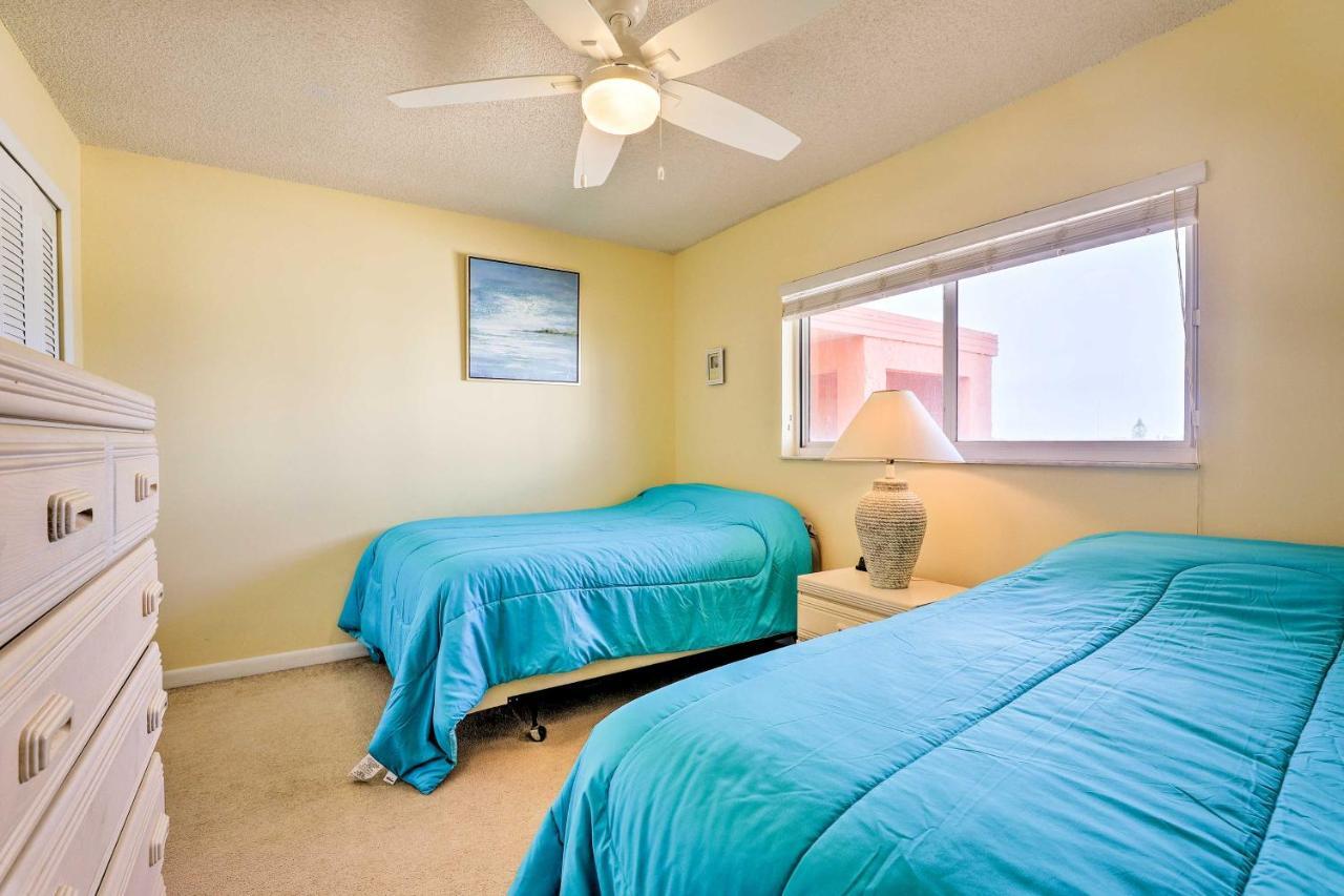 Oceanfront Cocoa Beach Condo With View Walk To Pier Екстер'єр фото