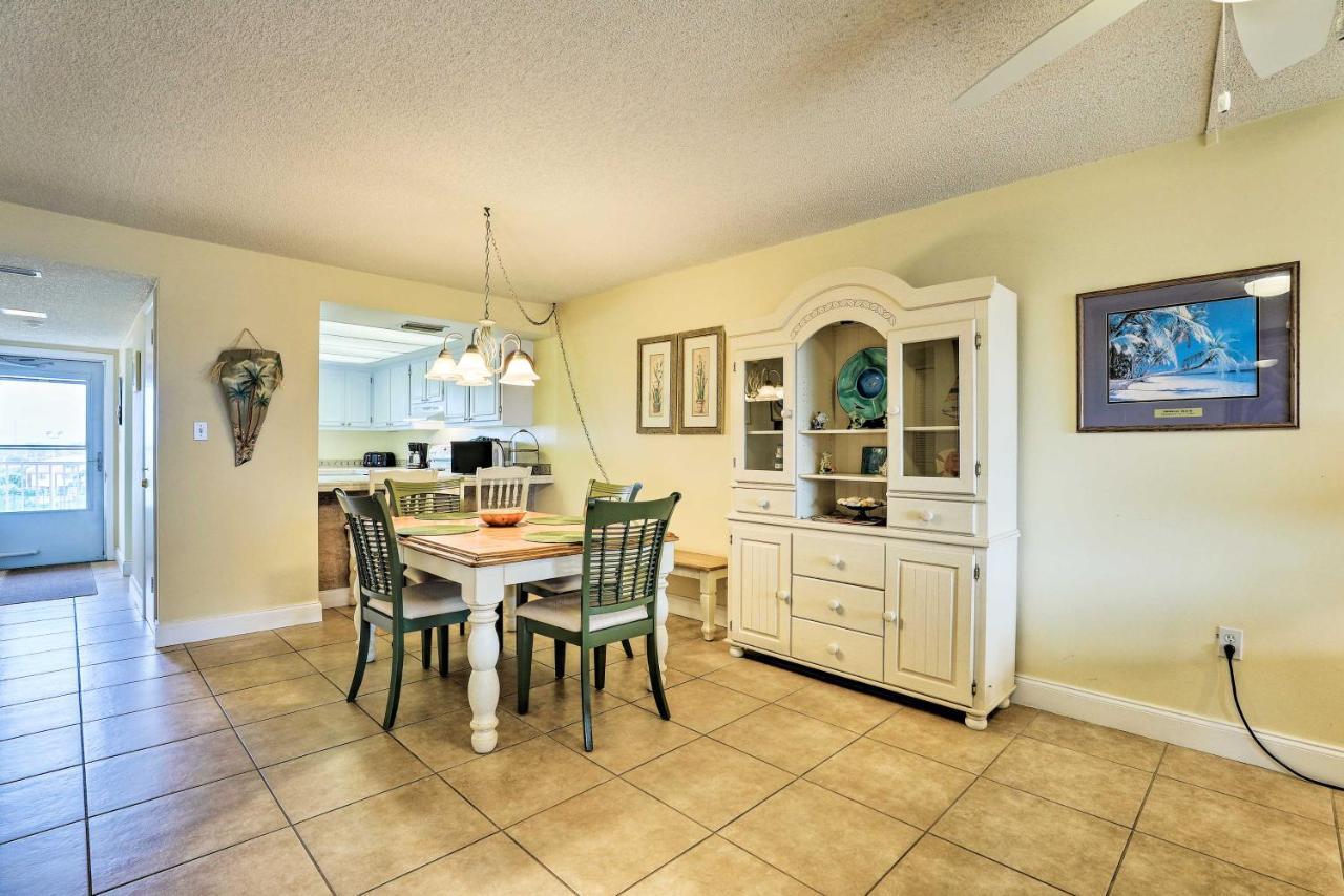Oceanfront Cocoa Beach Condo With View Walk To Pier Екстер'єр фото