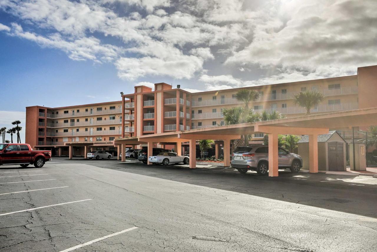 Oceanfront Cocoa Beach Condo With View Walk To Pier Екстер'єр фото