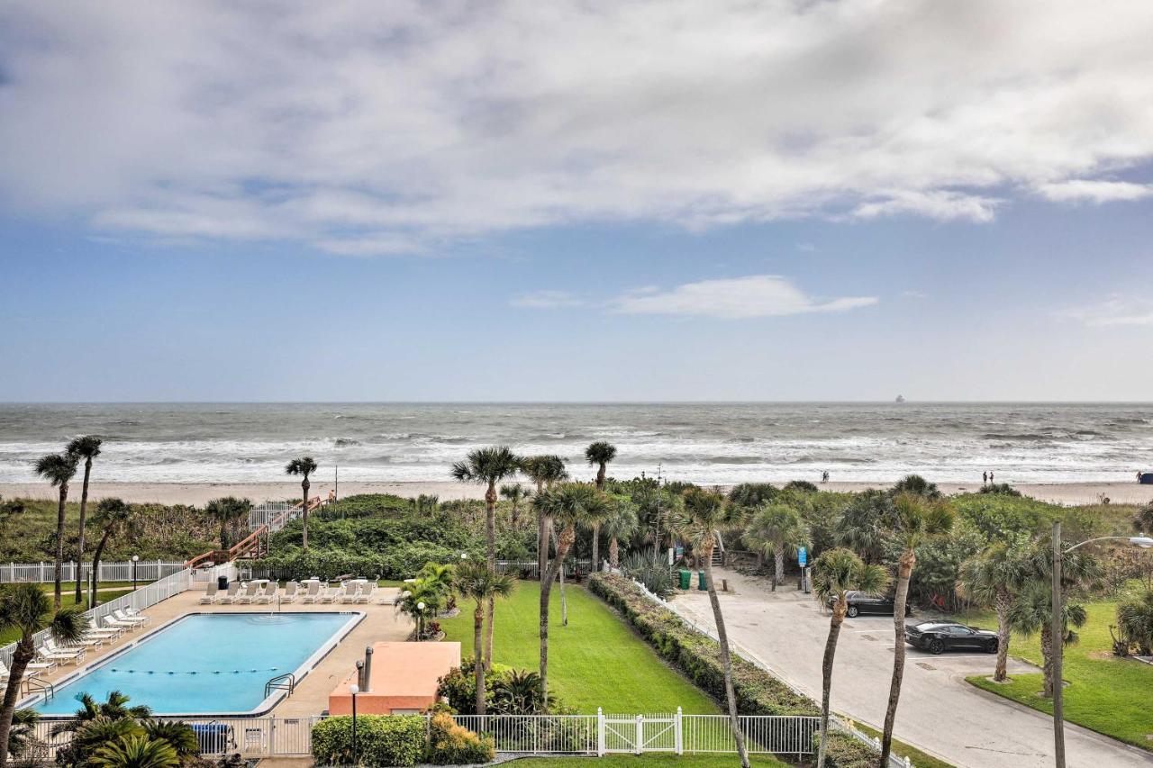 Oceanfront Cocoa Beach Condo With View Walk To Pier Екстер'єр фото